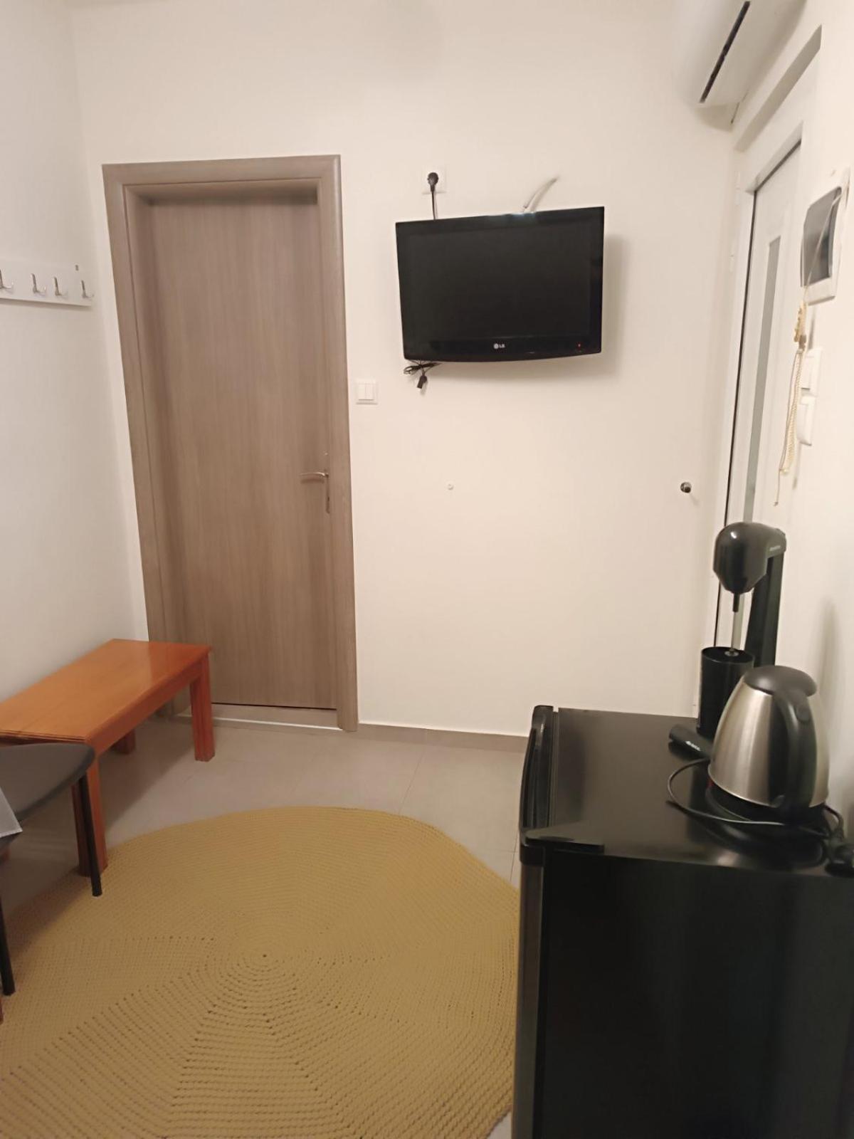Giorgos Studio Trikala Dış mekan fotoğraf